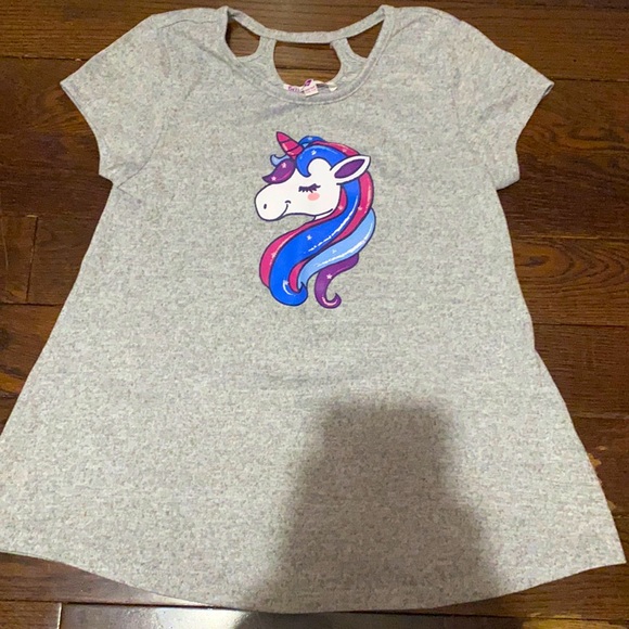 Unicorn shirt for my unicorn lovers! 🦄 - Picture 1 of 1
